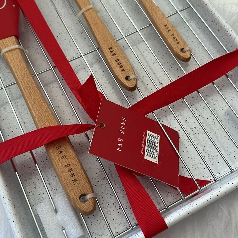 Rae Dunn Christmas 5 Piece Baking Set Ho Ho Ho Spatulas Cookie Sheet Rack